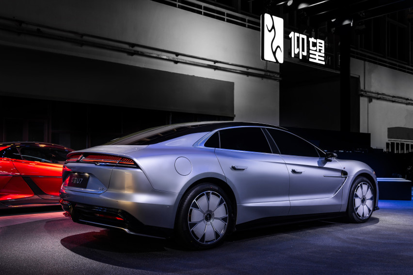 2024年的北京车展上，仰望品牌携全系产品惊艳亮相，其中最为引人注目的