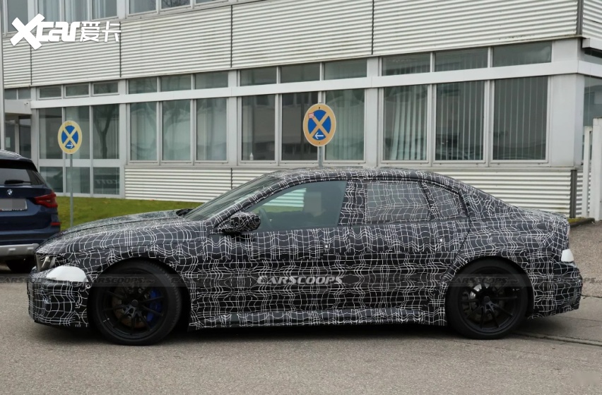 宝马电动M3配800V！用Gen6圆柱电池，四电机千匹马力，算力快10