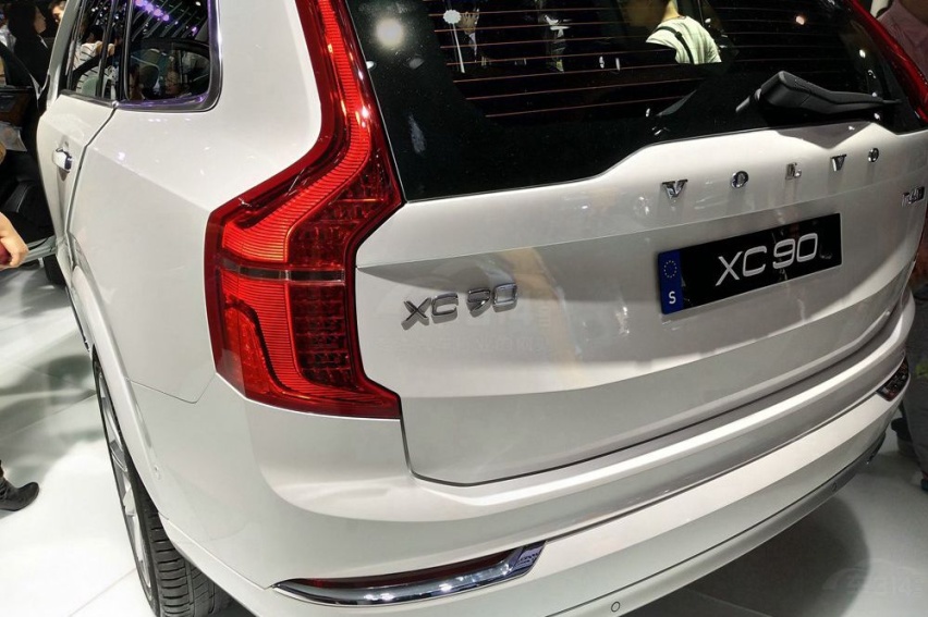 领克09与XC90同平台：三大件几乎相同的它们谁更值得拥有