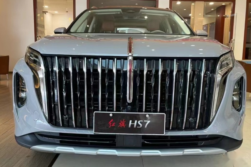 8月上市新车盘点：全新红旗HS7领衔，这三款国产车，颜值都很高