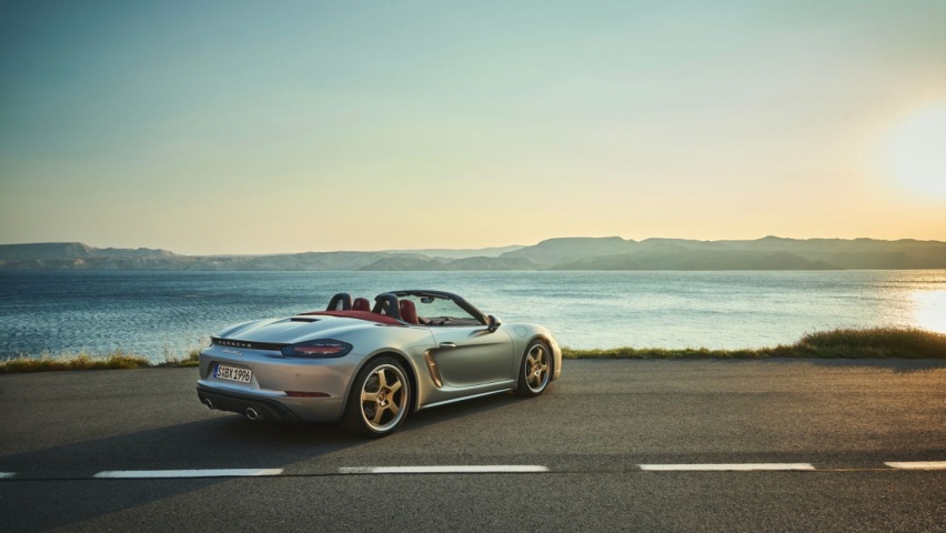 基于 GTS 打造 保时捷发布718 Boxster 25