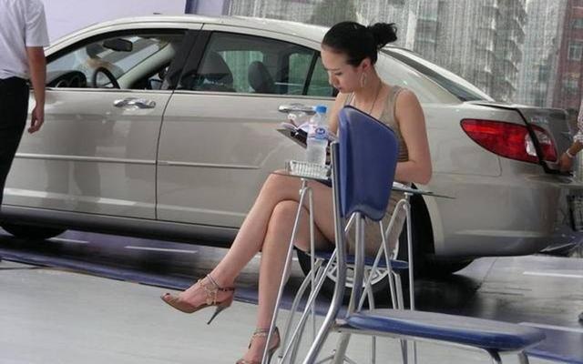 上市才半年，降价就高达7万，年轻人的第一台豪华SUV要选它吗