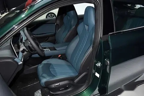【E汽车】2025款MG7一口价11.29万元起
