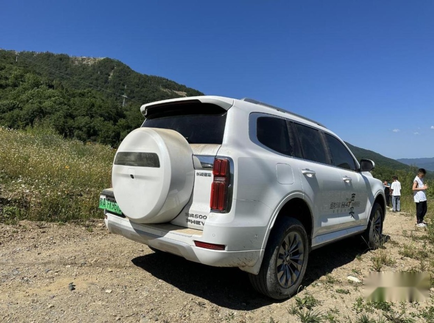 2023款坦克500 Hi4-T，2.0T插混750Nm，越