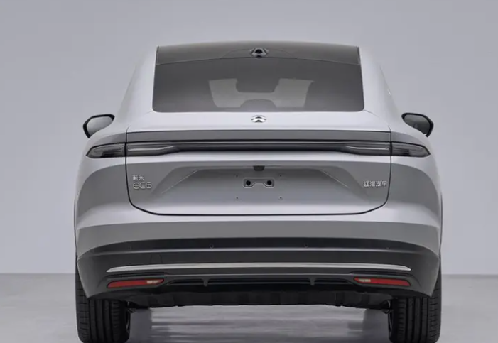 全新蔚来EC6上市对标特斯拉Model Y？