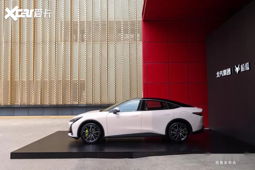 实力造车,极狐阿尔法s5泼天的流量接得住?