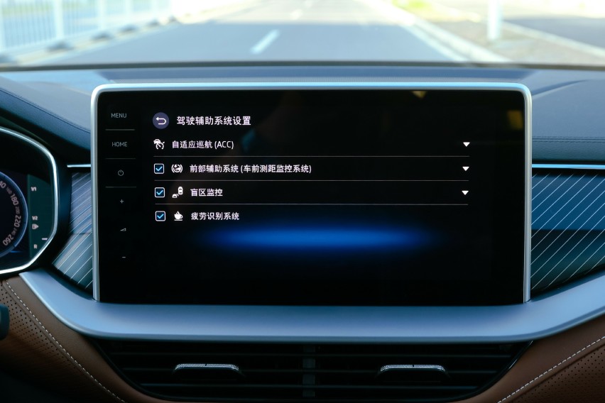 颜值+科技德系SUV对决  新柯迪亚克对比大众探岳