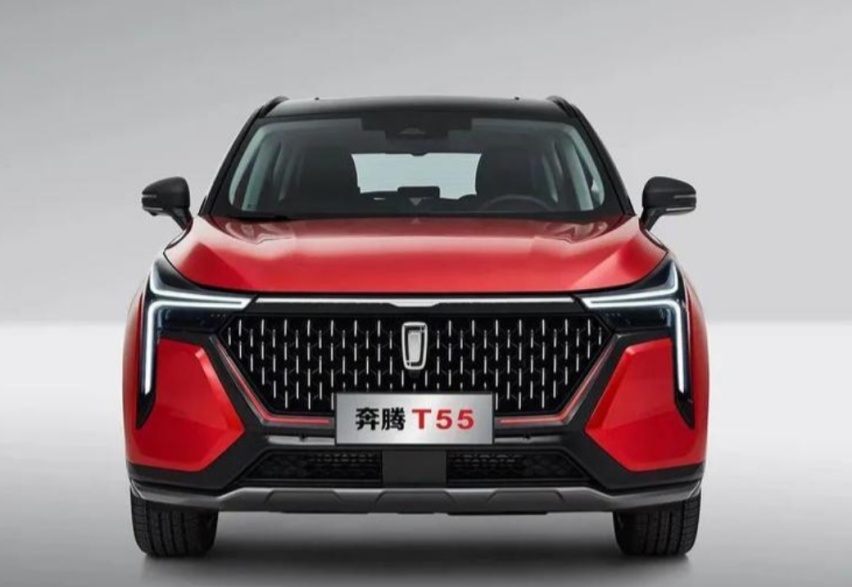 两款适合毕业生代步的小型SUV：10万即高配，颜值也到位