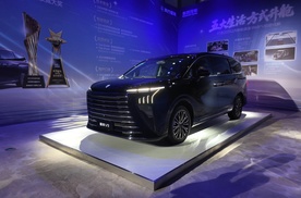 14.99万起！星海V9越享1300km续航，7人满载593L后备箱够用吗？