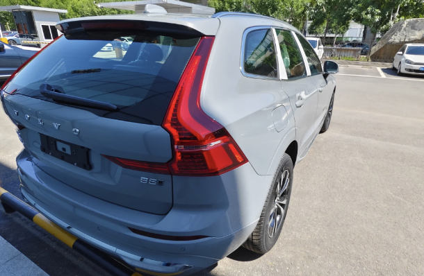 2024款沃尔沃XC60到店，配置升级，动力调整，标配48V轻混系统