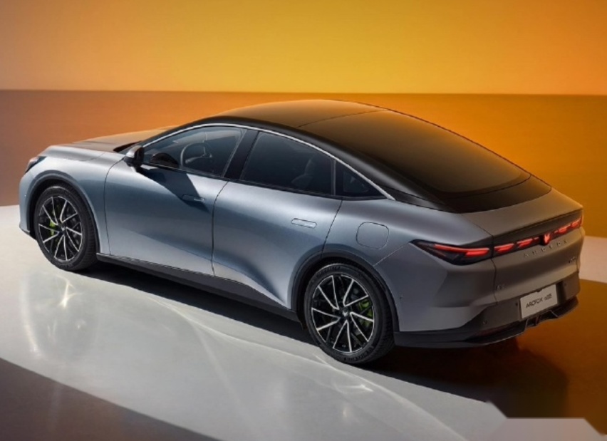 再造一辆小米SU7？800V架构，5C快充，极速性能，或15万