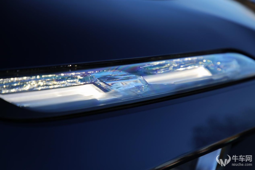 强者的自我颠覆 试驾宝马i7 xDrive60L