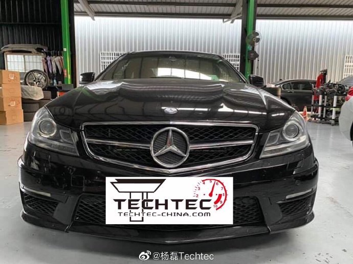 奔驰W204 C63AMG德国Techtec刷电脑刷ECU