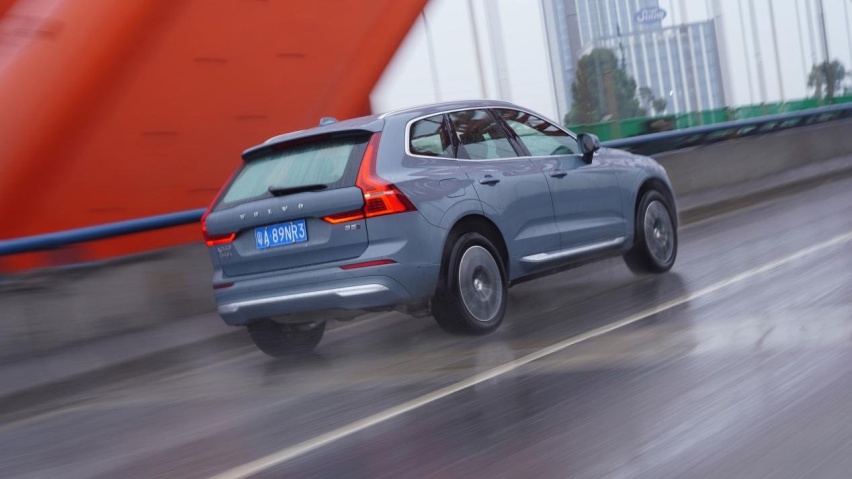 试驾沃尔沃XC60 B5版，全时智能四驱+48V轻混系统