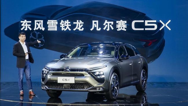 一代法系旗舰车，起售14.37万元的雪铁龙凡尔赛C5X