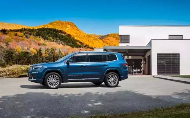 2019年度安全车,武装到牙齿的全新Jeep大指挥官