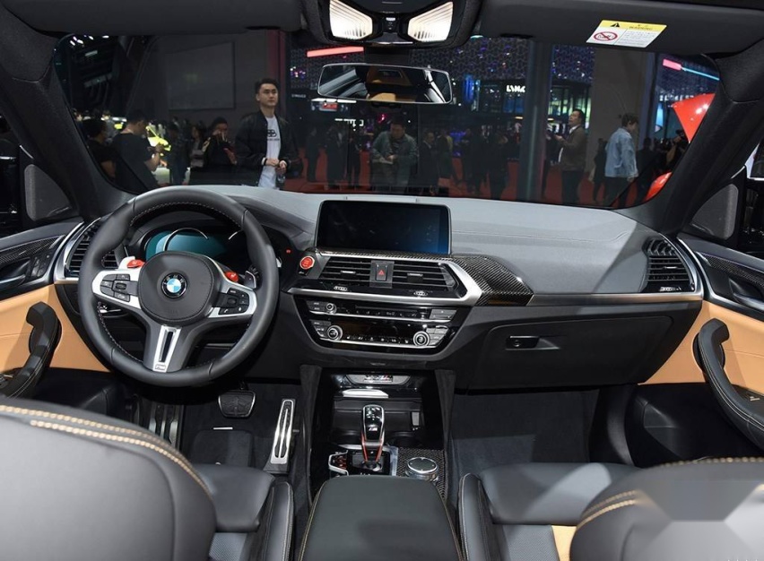 1024x0_1_q95_autohomecar__ChcCP1y19gKAIxPWAALACXQ565U915.jpg