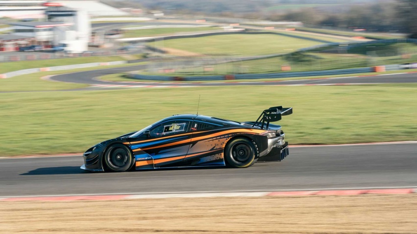 优化空力/快拆组件/可靠性更好，迈凯伦720S GT3 Evo首发