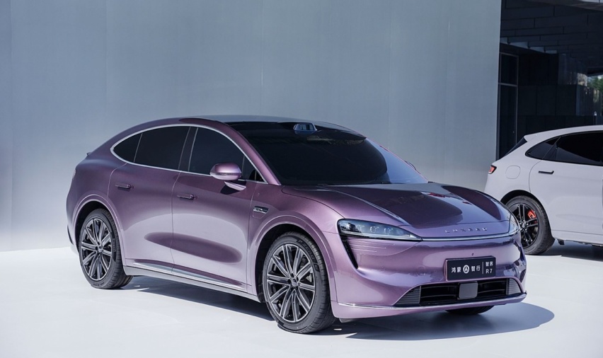 车动态：全新智界R7首发；猛士M800星际战车官图