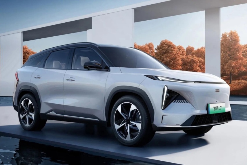 家用代步该如何抉择？哈弗二代大狗PHEV 吉利银河L7全面对比