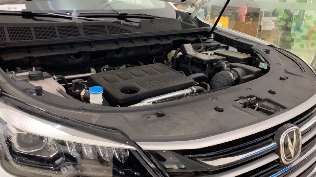 1.5T/2.0T���ֹ�� ����CS85 COUPE��������