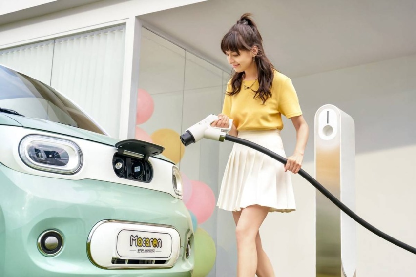 “人民的代步车”，宏光MINIEV第三代马卡龙焕新来袭！