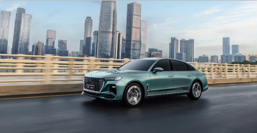 高端出行再进阶 新红旗H9/红旗HQ9 PHEV 南京上市
