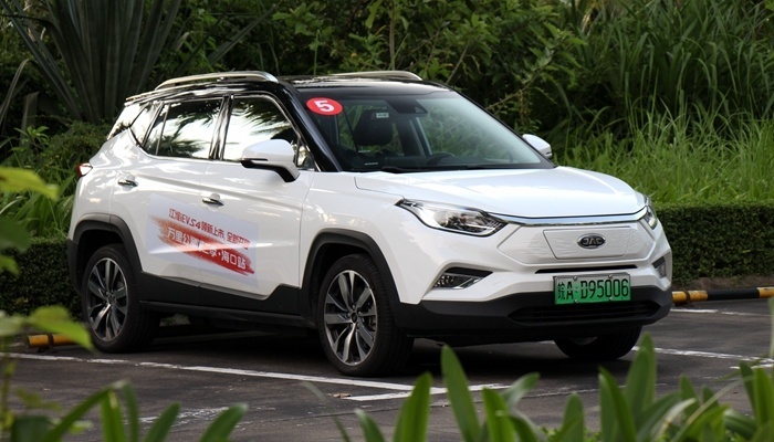 电动车跑长途行不行？江淮iEVS4万里公测告诉你答案！
