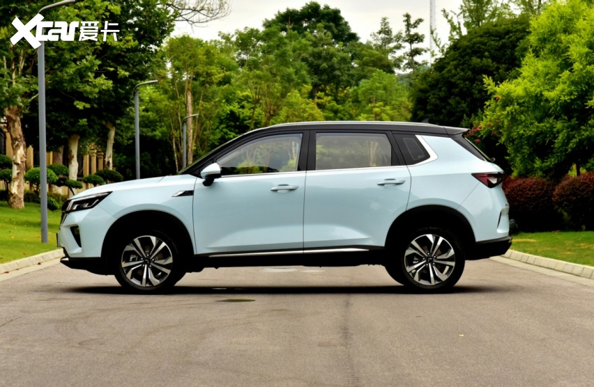 10万级家用SUV，是选择合资出身的捷达VS5，还是考虑星辰混动版？