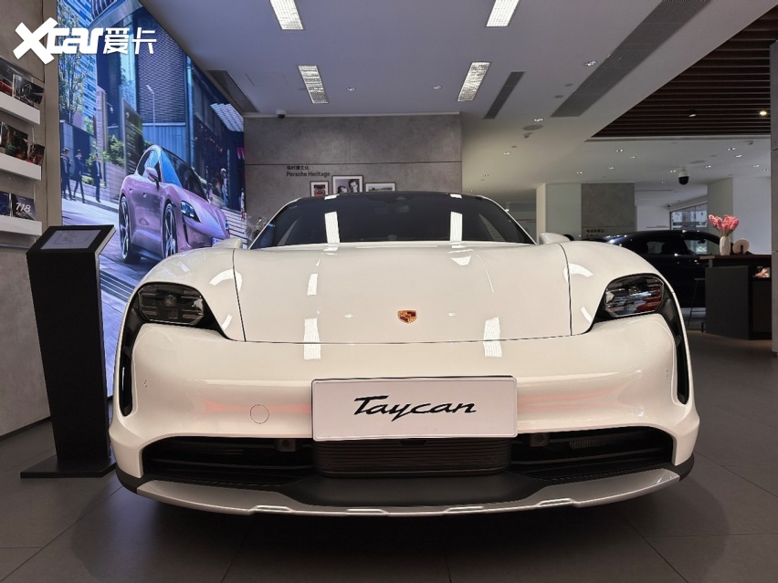 核心追求个性，保时捷Taycan Cross Turismo探店实拍
