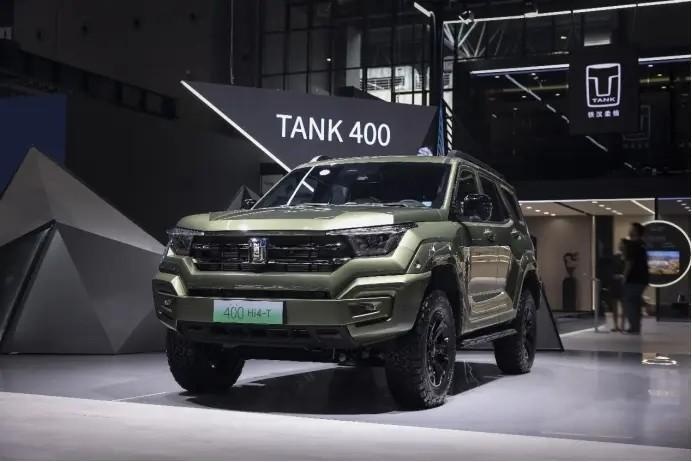 如今这样的“硬派SUV”越来越多，解耦四驱真能越野吗？