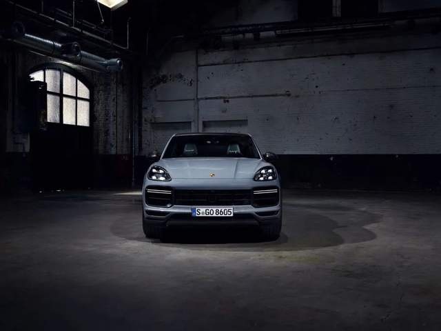 不愧为“纽北最快SUV”，Cayenne Turbo GT的三大杀手锏