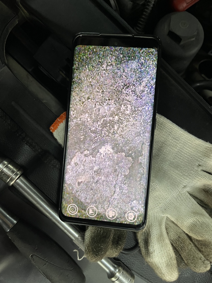 奥迪Q5发动机烧机油的通病无损修复行驶中解决