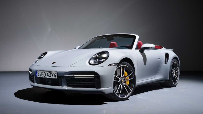 全新保时捷911 Turbo S拥有640hp马力