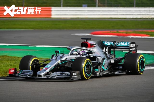 f1赛车电子涡轮2.0t,五连杆前悬挂,全新奔驰sl43 amg技术解