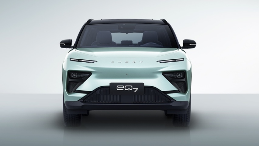 家用纯电中型SUV—奇瑞eQ7，竟然老少通吃！