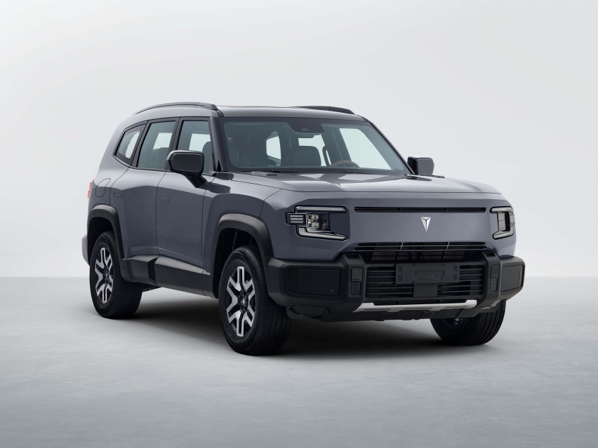 售30万元左右，深蓝全新硬派SUV“深蓝G318”曝光