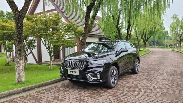 萌新来啦！试驾2021款WEY VV5