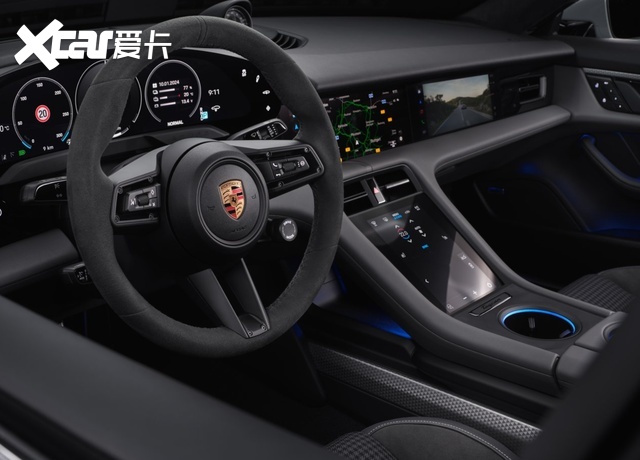中期改款保时捷taycan!性能更强续航更长 内部升级较为明显