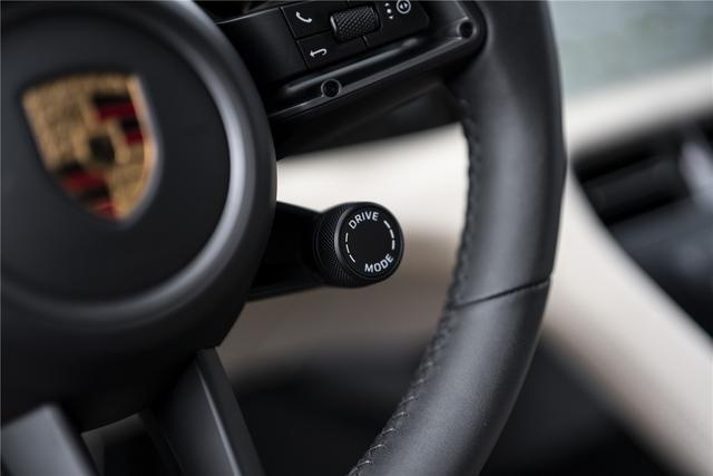 为信任建座碑——保时捷Taycan Turbo及Turbo