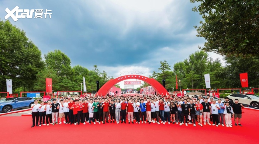 从国车图腾到国民潮牌 红旗“守正创新”理念下的品牌价值升维