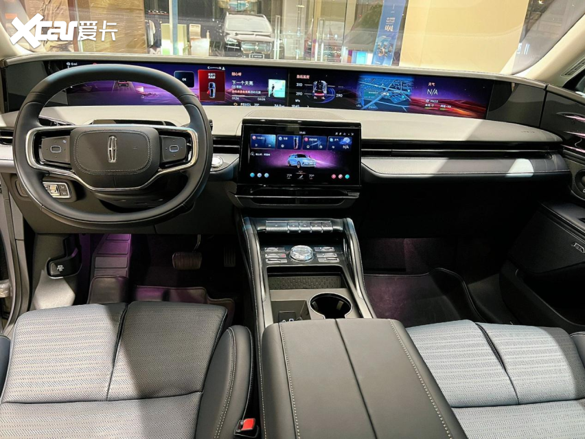 全新一代林肯航海家：豪华与科技的完美结合