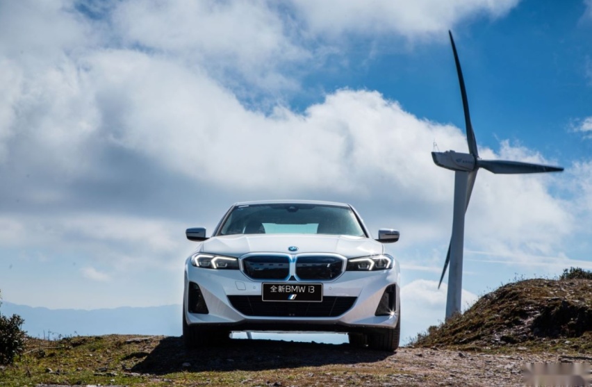 彩云之南邂逅全新BMW i3：操控王者电动化，那就绿色启程吧！
