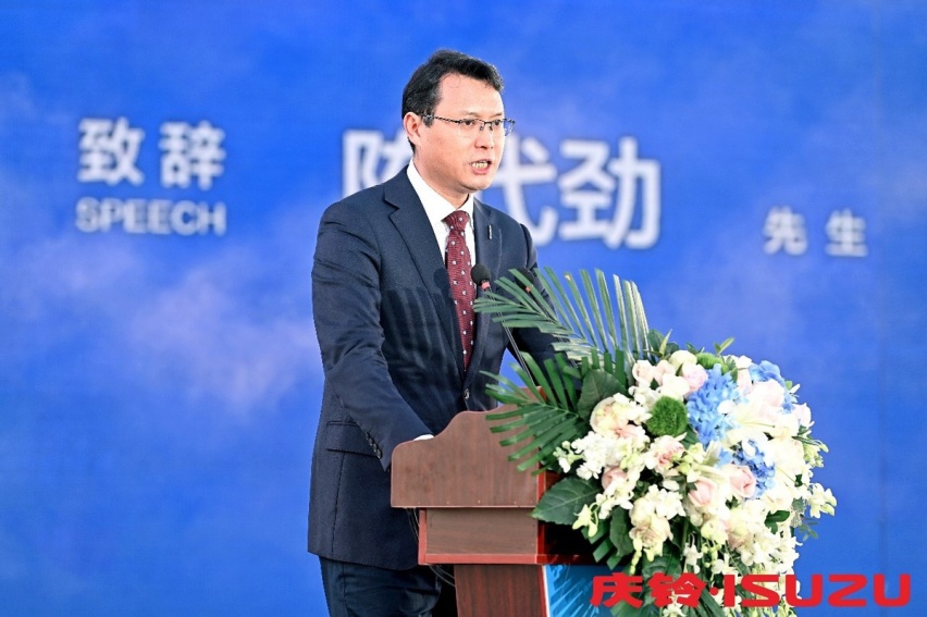 庆铃五十铃T30探险家不足12万元起售，五十铃皮卡性价比首选！