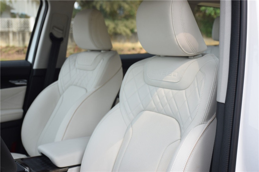 5米长中大型SUV 2.0T动力！这辆国产新旗舰仅17万起！