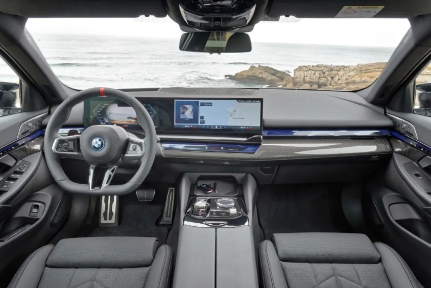 快得离谱！全球首试宝马i5 M60 xDrive，明年引进国内！