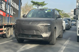 采用家族式设计 全新腾势N8谍照曝光