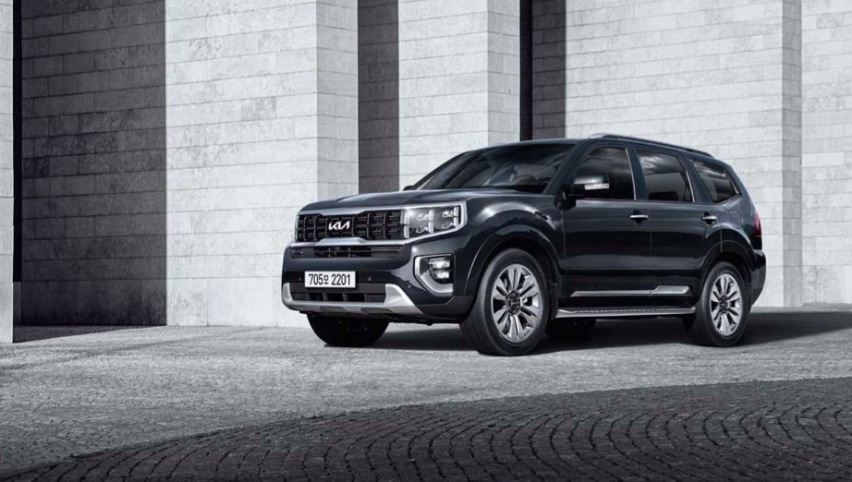 2023款起亚霸锐强势来袭，全新车标+3.0L V6动力，内饰为啥不变