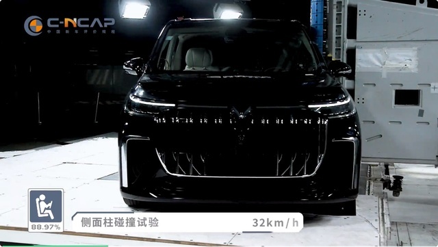 中国新能源MPV首家！岚图梦想家荣膺C-NCAP五星安全认证