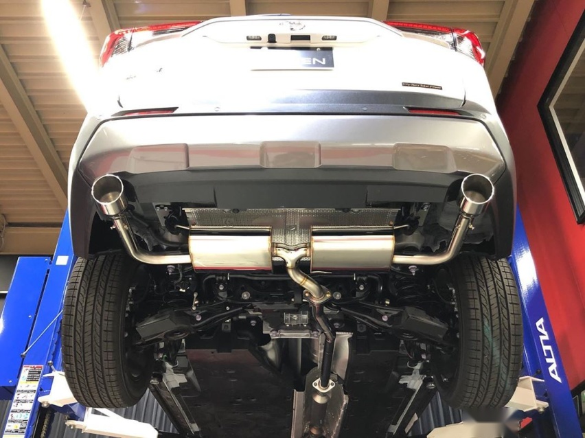广州车展看到全新一代丰田RAV4不知道怎么改？Rowen外观